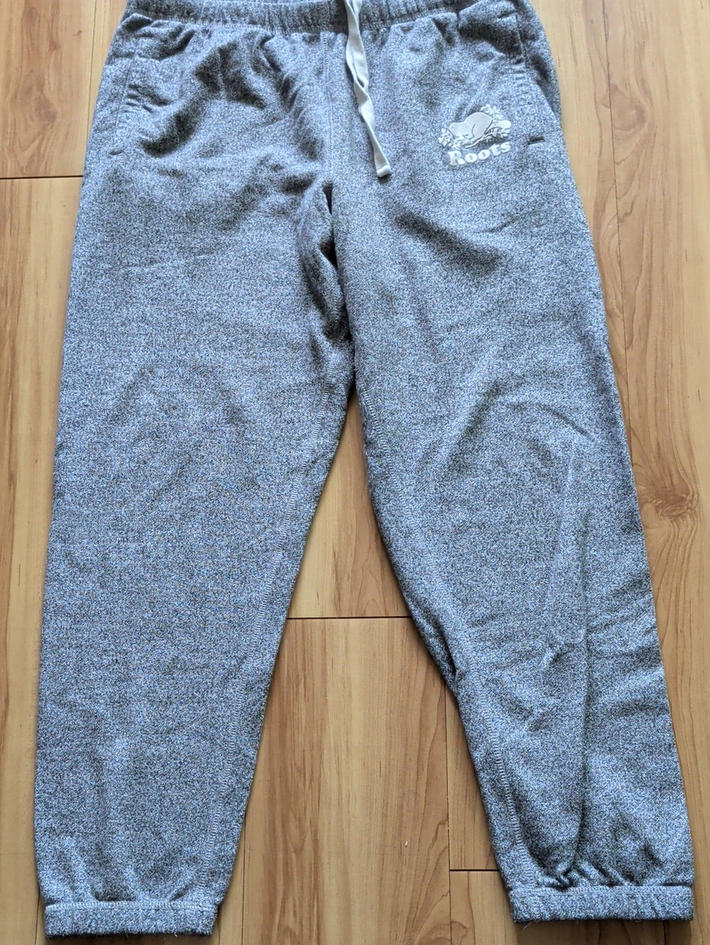 Roots Men’s Heather Gray Sweatpants with Drawstring